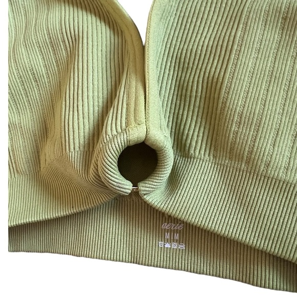 NWT Aerie Deep V-Neck Ribbed Bralette - Size Medium - Pistachio Green! - Picture 4 of 7